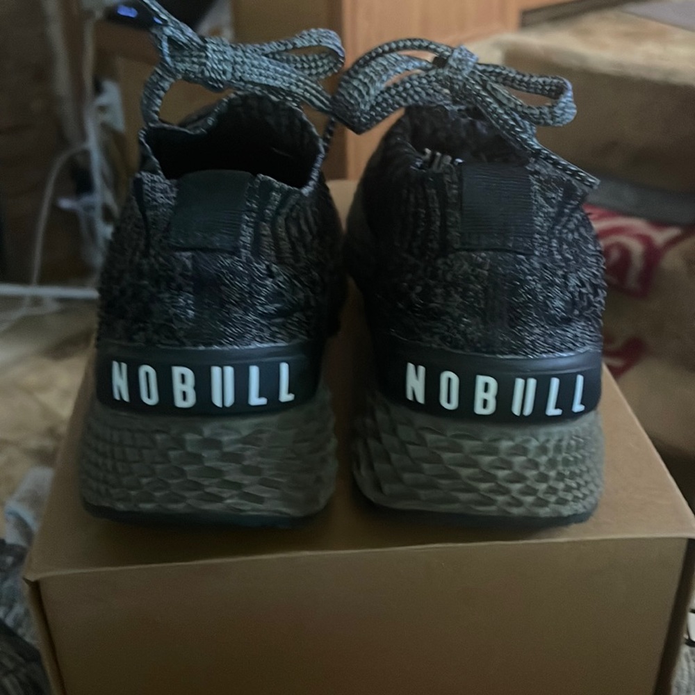 NO BULL knit tennis shoe
